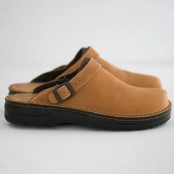 Luca – Luxe Suède Unisex Clogs
