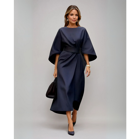 Elanora – Zwierige jurk met zachte stof en elegante details