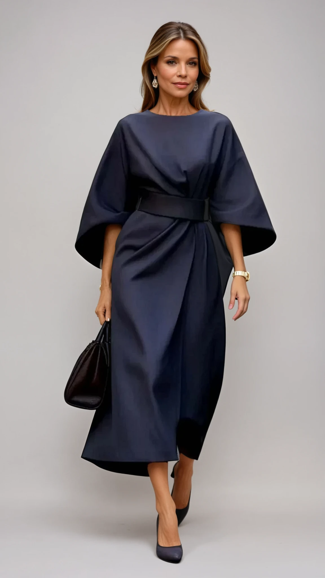 Elanora – Zwierige jurk met zachte stof en elegante details