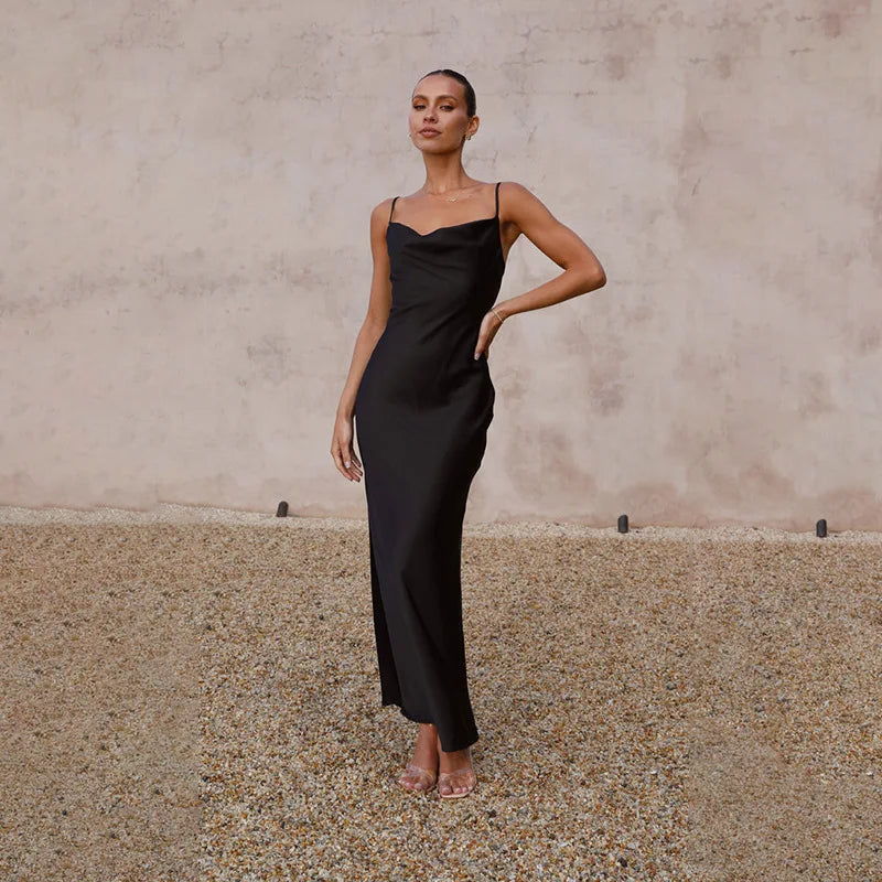 Luna Luxe Satijnen Maxi-Jurk – Stralende Elegantie
