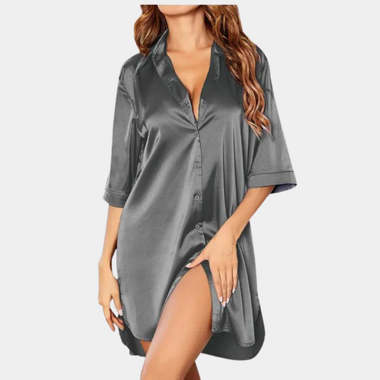 Sofielle – Zomerse slaapjurk met zachte elegantie en vrouwelijke charme.