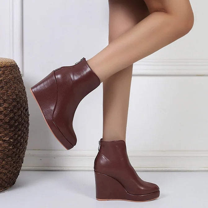 StepUp – Dames Leren Enkellaarzen met Sleehak
