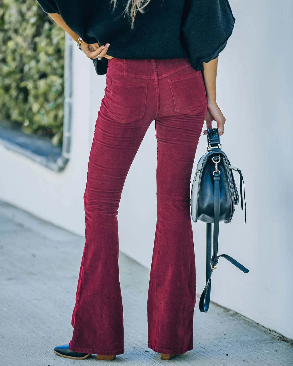 Jade – Flatterende flare broek met hoge taille