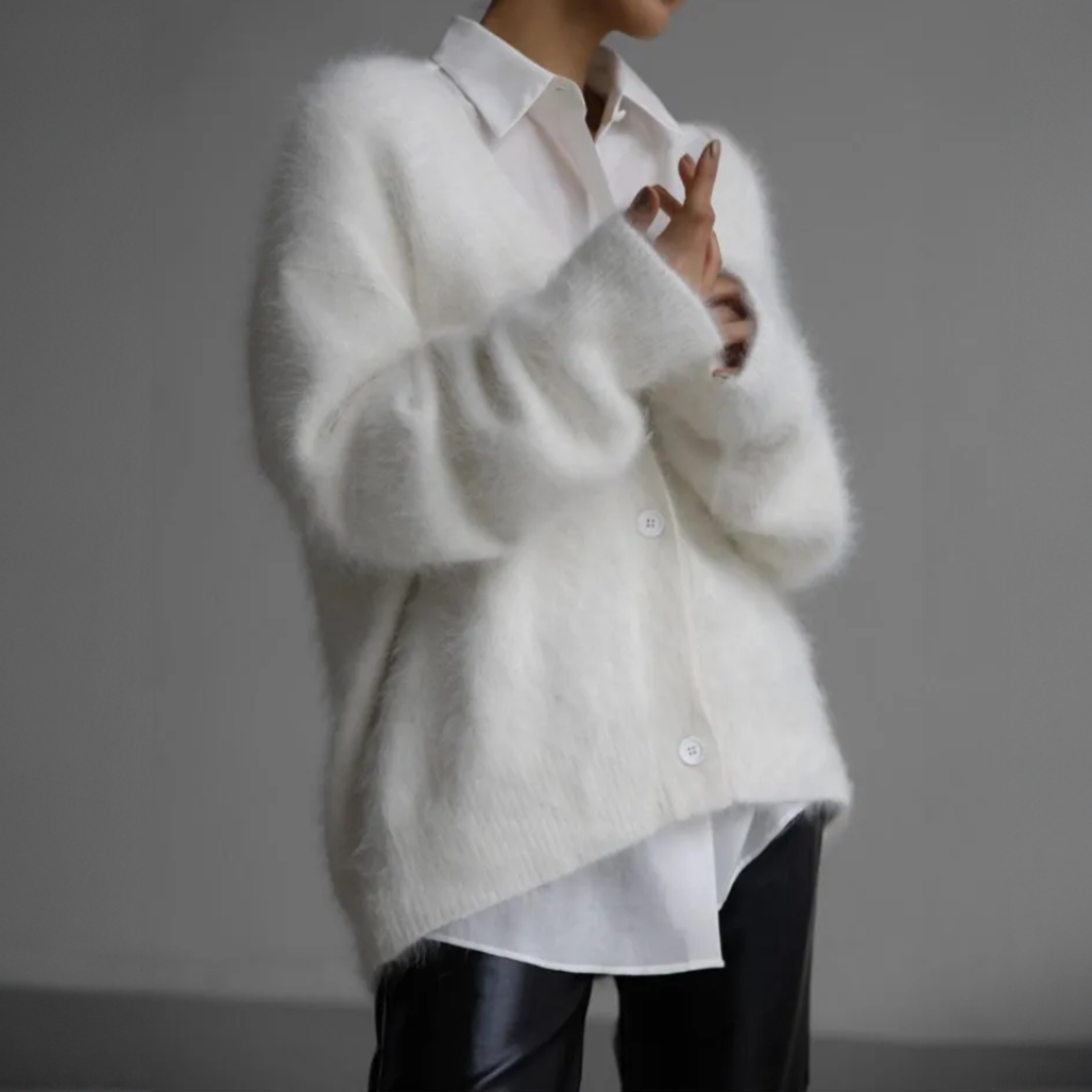 Mohairella – Oversized Damesvest met Knopen
