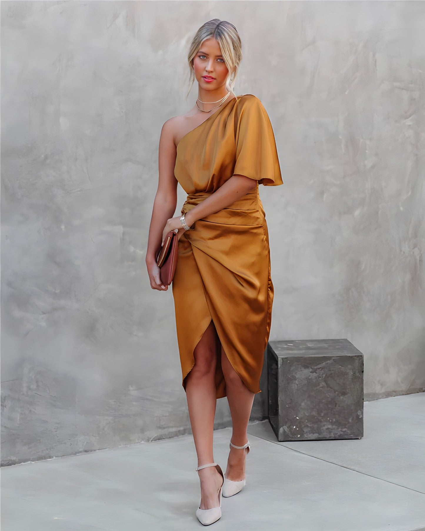 Vivienne - One-Shoulder Elegantie