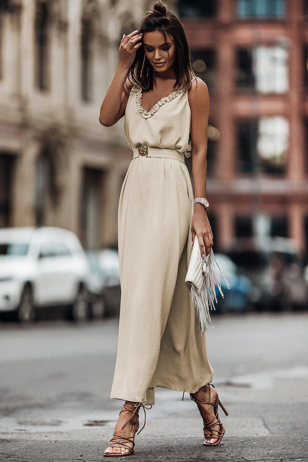 Graceful Maxi – De Perfecte V-hals Jurk voor Elke Gelegenheid