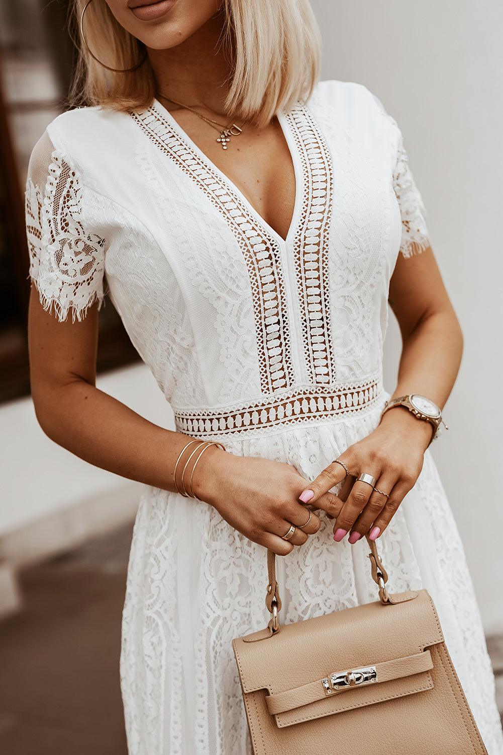 Lace Elegance Maxi – Jouw Statement Jurk voor Speciale Gelegenheden