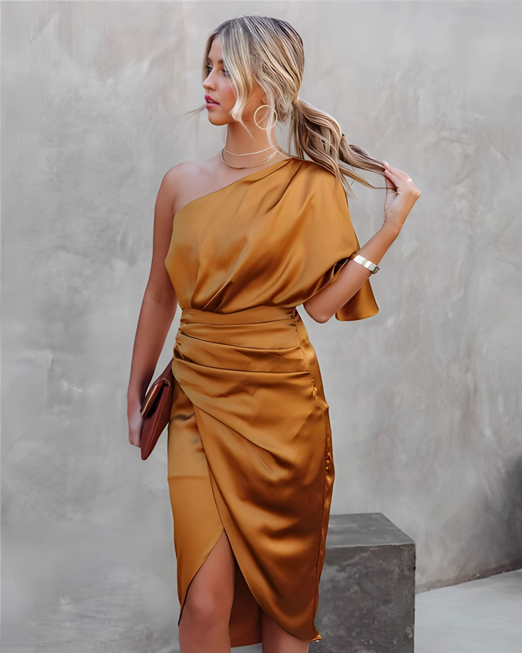 Vivienne - One-Shoulder Elegantie
