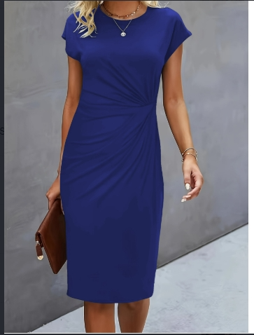 ElenaTwist – Elegante Midi-jurk met Knoopdetail