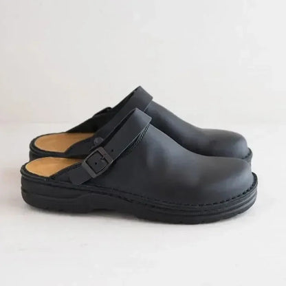 Luca – Luxe Suède Unisex Clogs