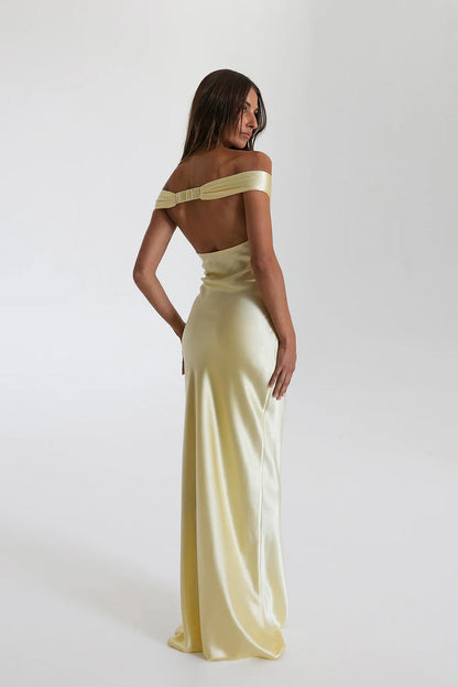 Serena Luxe Off-Shoulder Satijnen Maxi-jurk