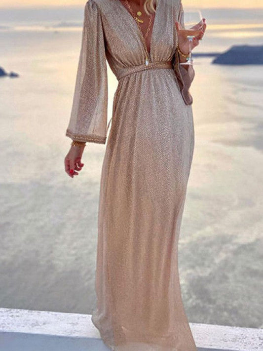 Étoile Noire – Elegant Sparkle Gown