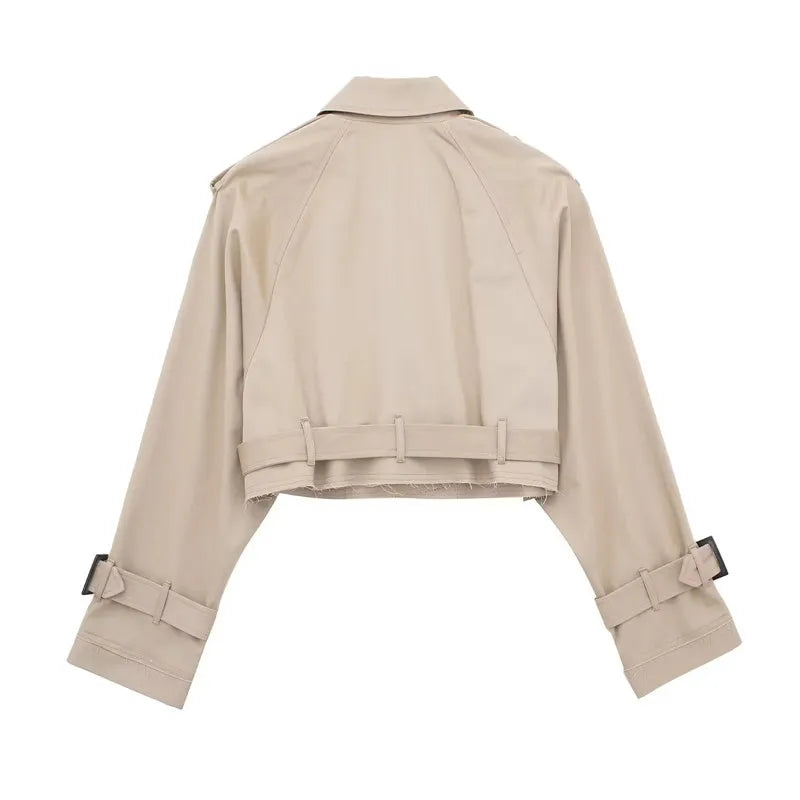Urban Chic Korte Trenchcoat – Jouw Onmisbare Stijlpartner voor het Nieuwe Seizoen