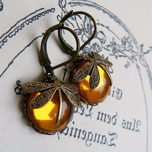 IsabellaDrop – Elegant Vintage Design met Libelle